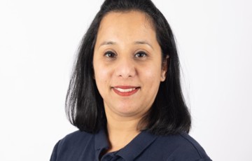 Gitika Assistant And TL (Small)